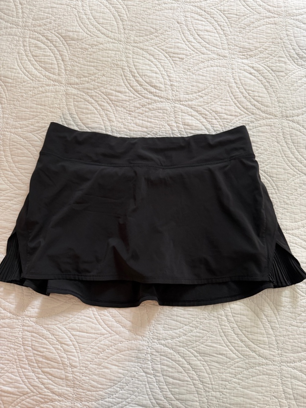 lululemon athletica Black Athletic Skort with Pleated Sides